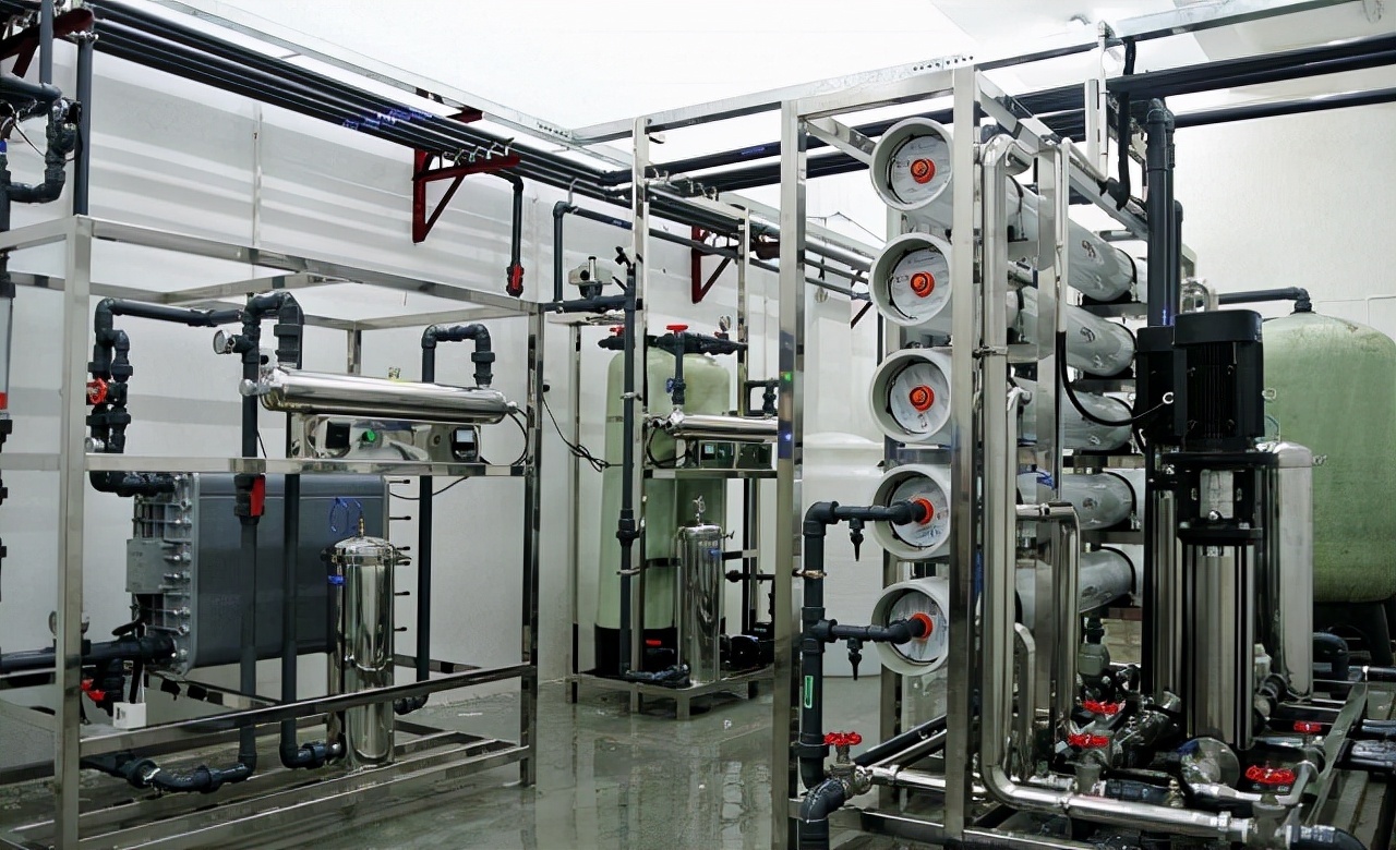 根據(jù)水質(zhì)怎么來選擇合適的沈陽水處理設(shè)備？