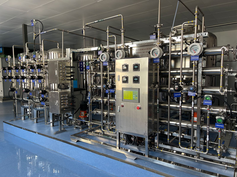 本溪藥廠1噸自動化焊接雙級反滲透